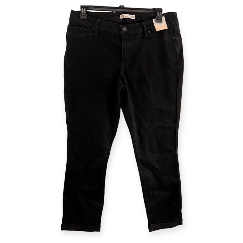YMI Women’s Midi Ankle Mid Rise Flattering Fit‎ Size 18